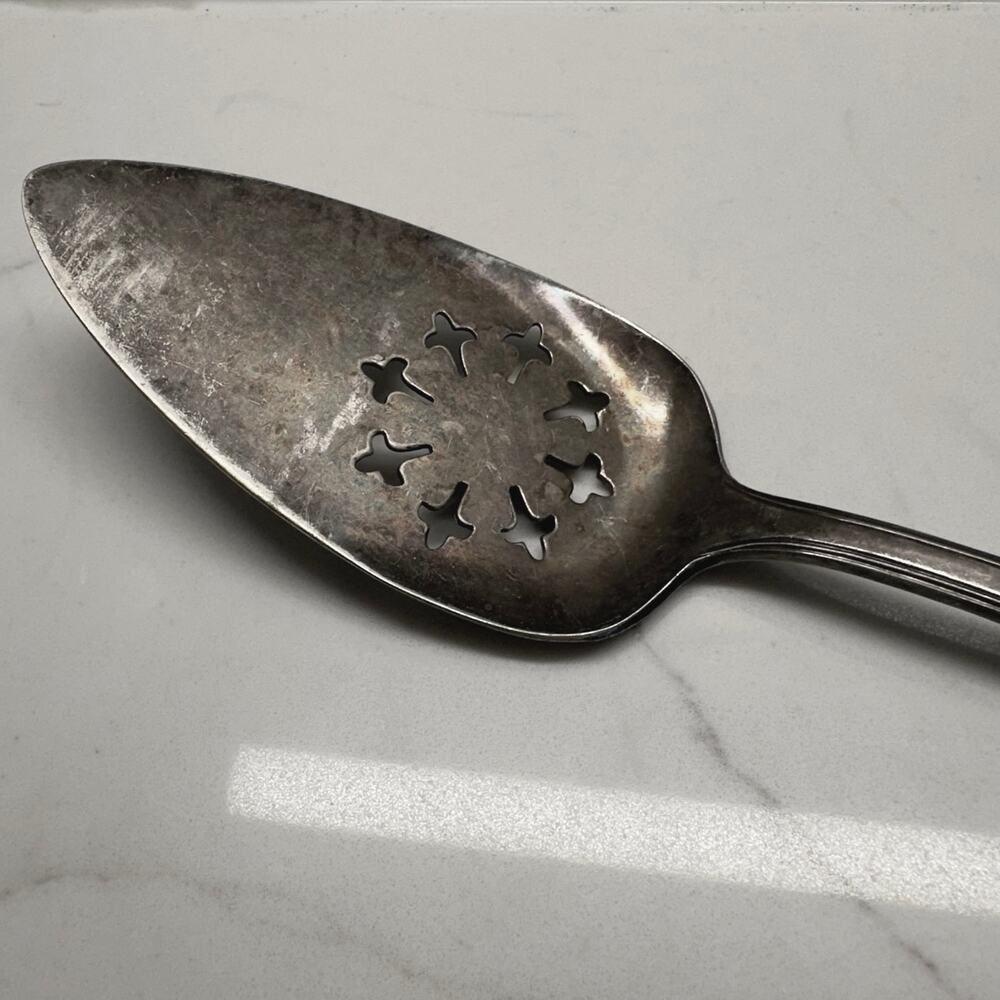 Vintage Plymouth Silver Plate Pierced Flatware Pie Server 9 1/2"